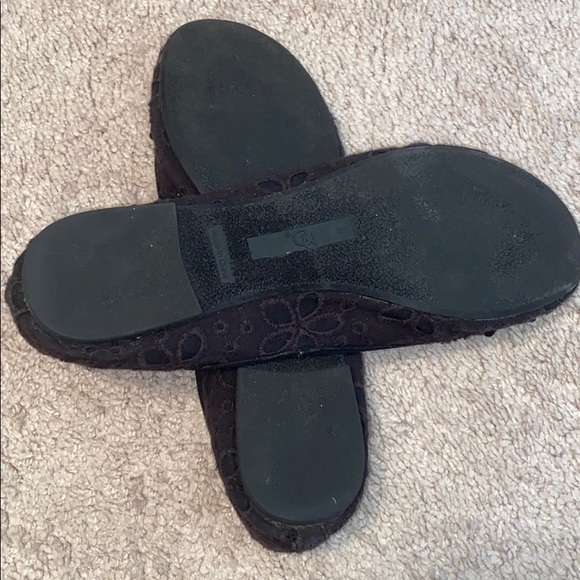 Black Floral Lace Ballet Flats - Picture 4 of 6